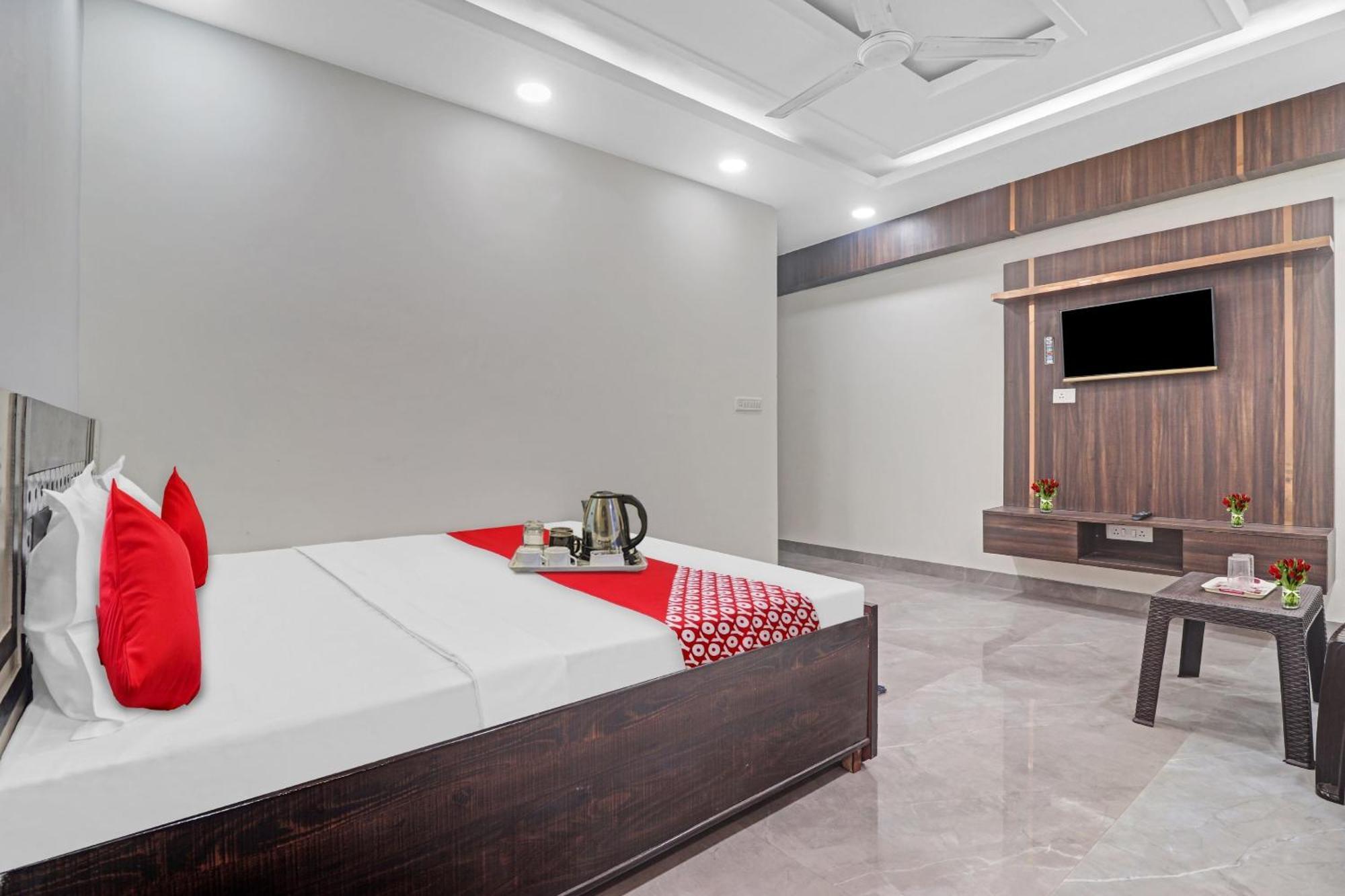 ניו דלהי Hotel O Amazing Guest House מראה חיצוני תמונה