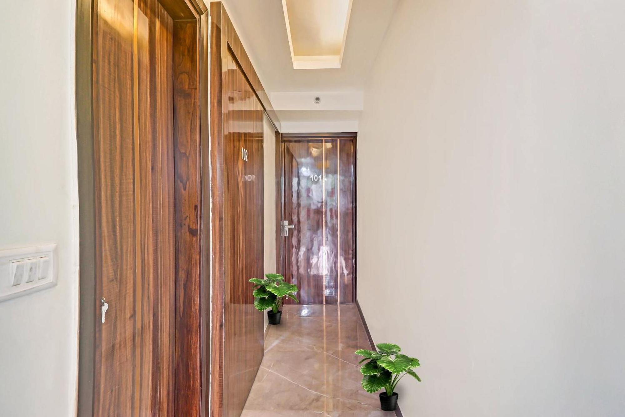 ניו דלהי Hotel O Amazing Guest House מראה חיצוני תמונה