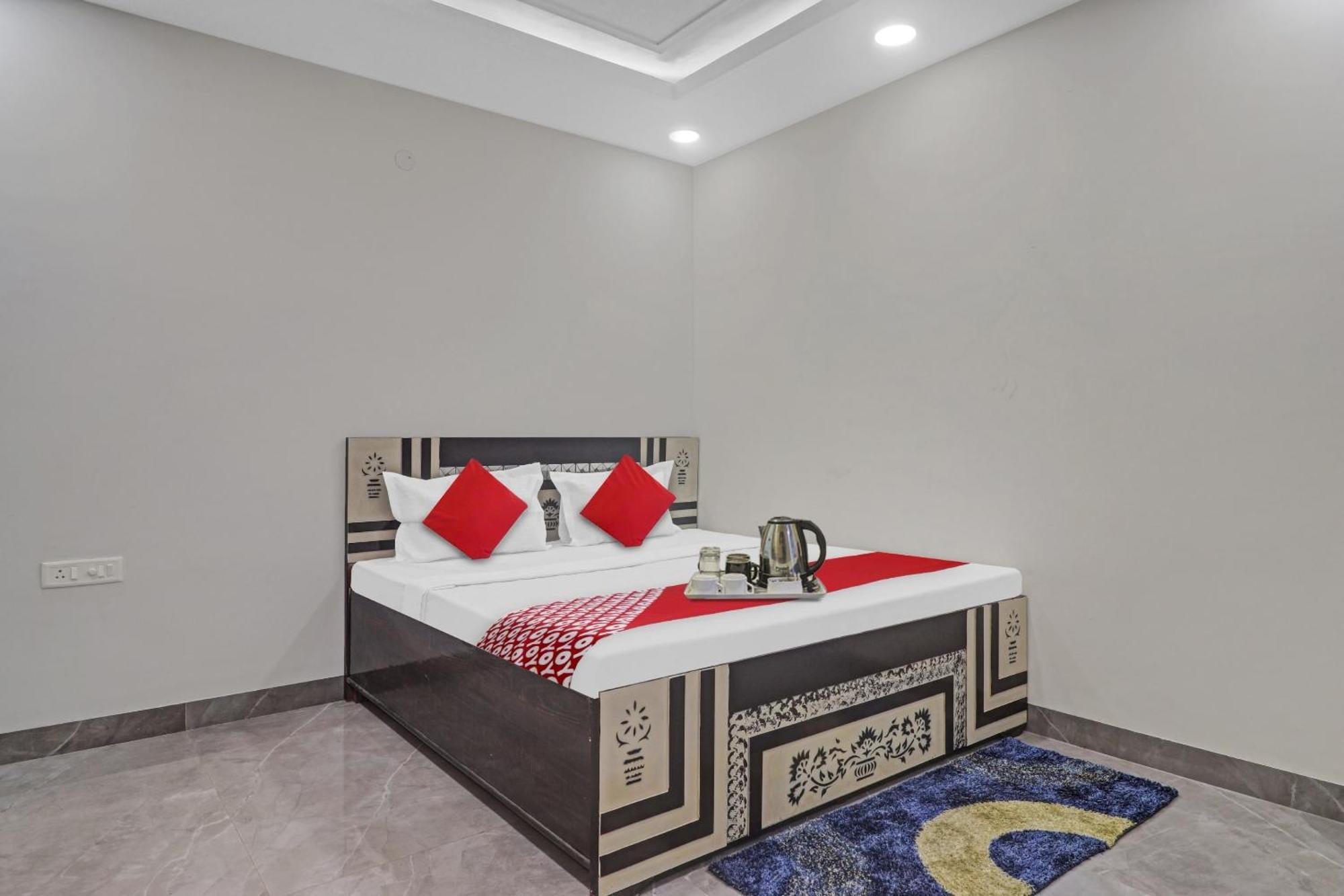 ניו דלהי Hotel O Amazing Guest House מראה חיצוני תמונה
